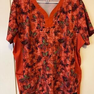 Butterfly Print Scrub Top